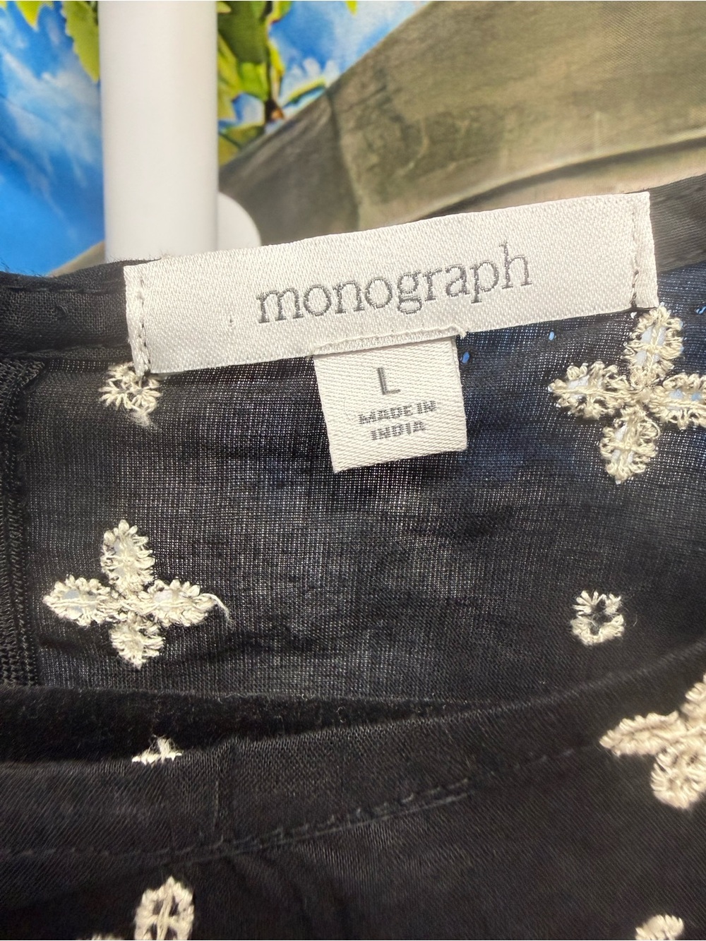 Monograph by Anthropologie Embroidered Flutter-Sleeve Peplum Top LARGE NWT - Picture 3 of 6